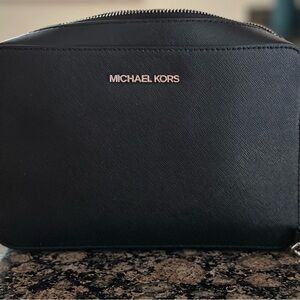 Michael Kors Jet Set Saffiano Leather Crossbody Bag